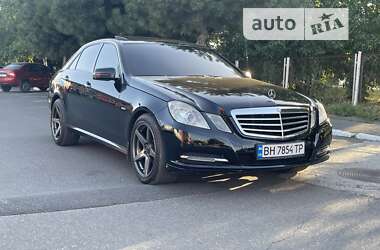 Седан Mercedes-Benz E-Class 2009 в Одессе