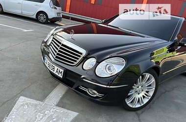 Седан Mercedes-Benz E-Class 2007 в Києві