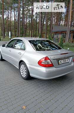 Седан Mercedes-Benz E-Class 2008 в Маневичах