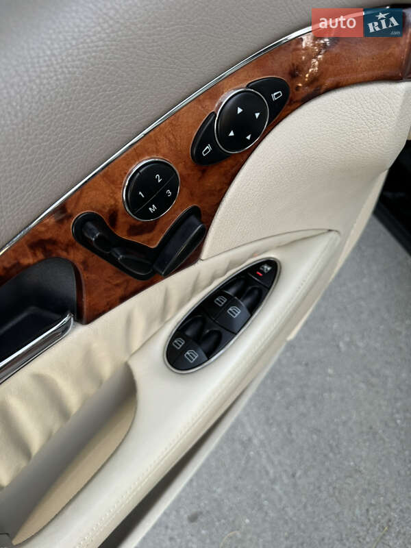 Седан Mercedes-Benz E-Class 2002 в Измаиле