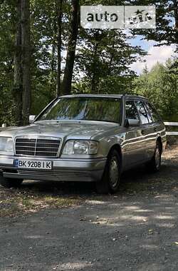 Универсал Mercedes-Benz E-Class 1993 в Ровно