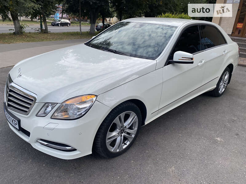 Седан Mercedes-Benz E-Class 2012 в Хмільнику фото 18 Седан Mercedes-Benz E-Class 2012 в Хмільнику