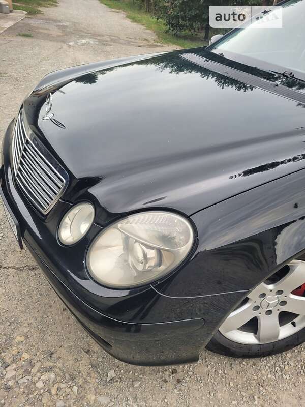 Седан Mercedes-Benz E-Class 2003 в Борщеве