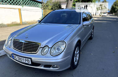 Универсал Mercedes-Benz E-Class 2005 в 