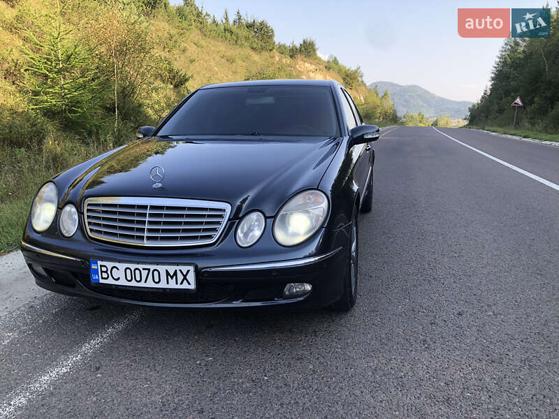 Седан Mercedes-Benz E-Class 2006 в Самборе