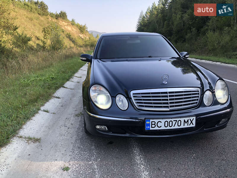 Седан Mercedes-Benz E-Class 2006 в Самборе