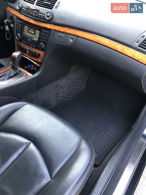 Седан Mercedes-Benz E-Class 2006 в Самборе