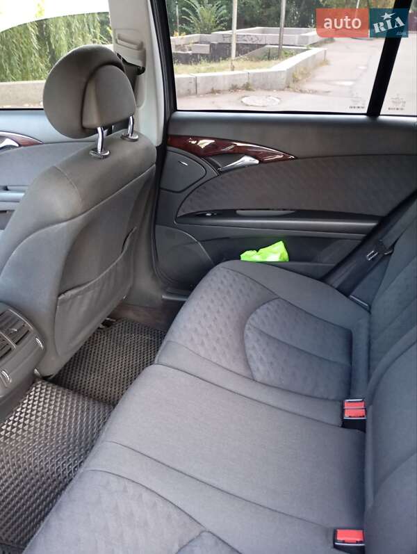 Универсал Mercedes-Benz E-Class 2004 в Чернигове