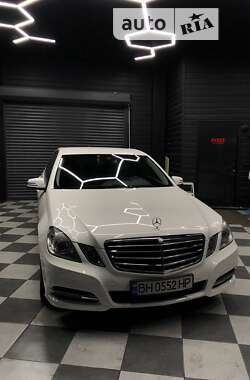 Седан Mercedes-Benz E-Class 2012 в Одесі