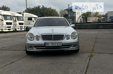 Седан Mercedes-Benz E-Class 2005 в Львове