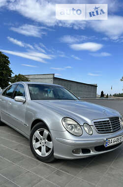 Седан Mercedes-Benz E-Class 2002 в Кременчуці