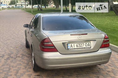 Седан Mercedes-Benz E-Class 2004 в Києві