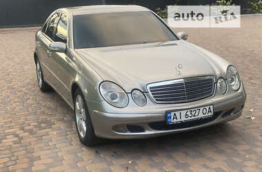 Седан Mercedes-Benz E-Class 2004 в Києві