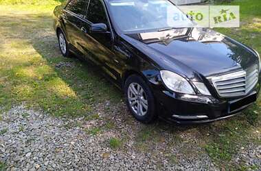 Седан Mercedes-Benz E-Class 2011 в Дрогобыче