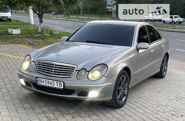 Седан Mercedes-Benz E-Class 2002 в Одессе