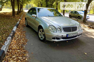 Седан Mercedes-Benz E-Class 2002 в Житомирі