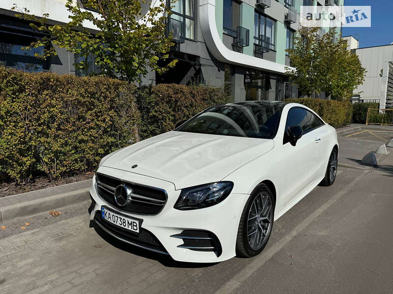Купе Mercedes-Benz E-Class 2019 в Києві фото Купе Mercedes-Benz E-Class 2019 в Києві