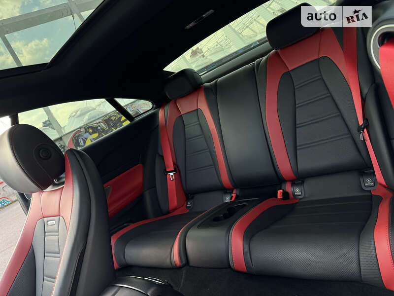Купе Mercedes-Benz E-Class 2019 в Києві фото 13 Купе Mercedes-Benz E-Class 2019 в Києві
