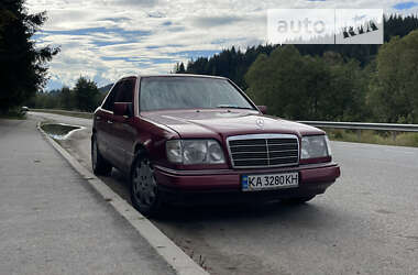 Седан Mercedes-Benz E-Class 1995 в Василькові