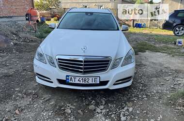 Универсал Mercedes-Benz E-Class 2011 в Ивано-Франковске