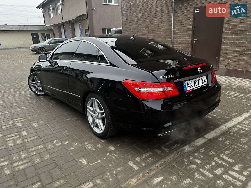 Купе Mercedes-Benz E-Class 2012 в Харькове