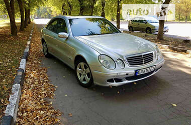 Седан Mercedes-Benz E-Class 2002 в Житомире