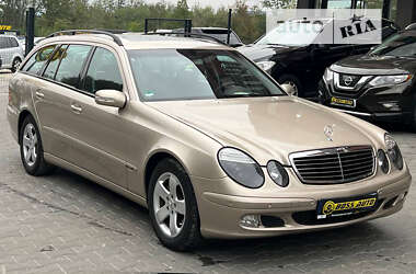 Універсал Mercedes-Benz E-Class 2003 в Чернівцях