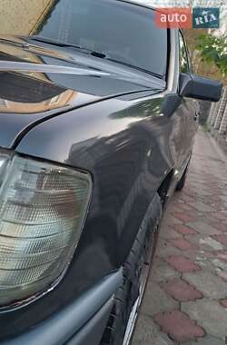 Седан Mercedes-Benz E-Class 1991 в 