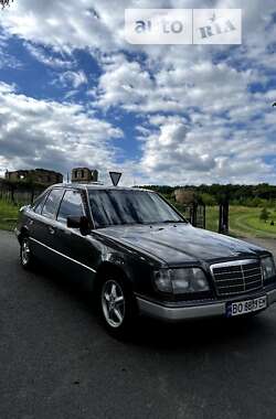 Седан Mercedes-Benz E-Class 1994 в Теребовлі