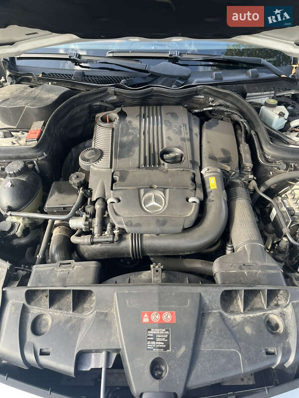 Купе Mercedes-Benz E-Class 2011 в Дніпрі