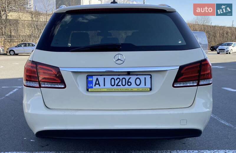 Універсал Mercedes-Benz E-Class 2013 в Києві