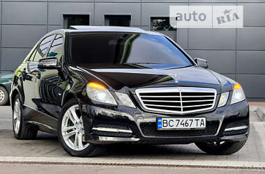 Седан Mercedes-Benz E-Class 2011 в Трускавце