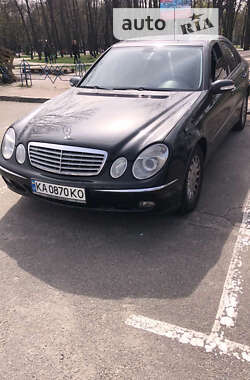 Седан Mercedes-Benz E-Class 2005 в Киеве