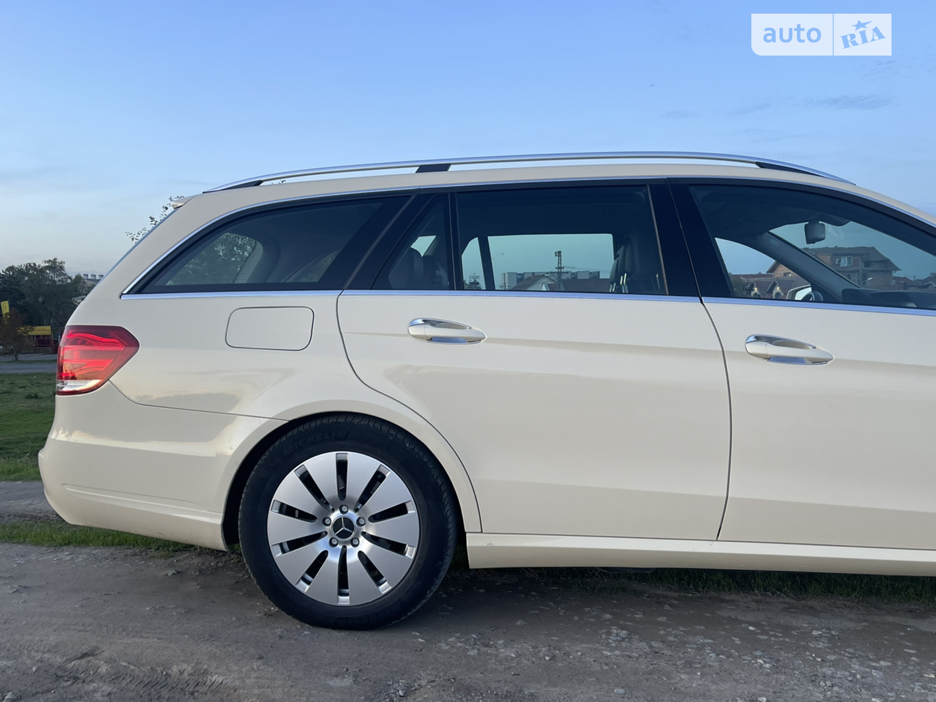2013 Mercedes-Benz E-klasse - мініатюра 22