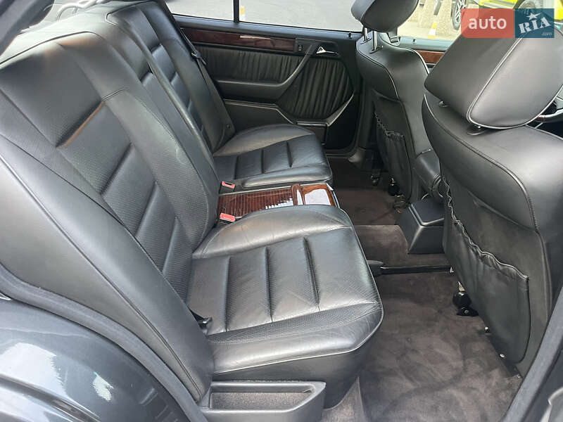 Седан Mercedes-Benz E-Class 1994 в Киеве