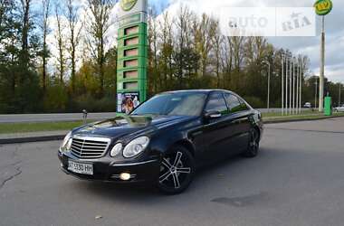 Седан Mercedes-Benz E-Class 2004 в Галиче