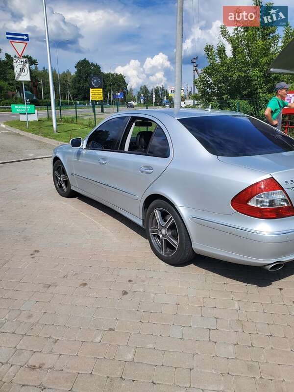 Седан Mercedes-Benz E-Class 2007 в Киеве фото 7 Седан Mercedes-Benz E-Class 2007 в Киеве
