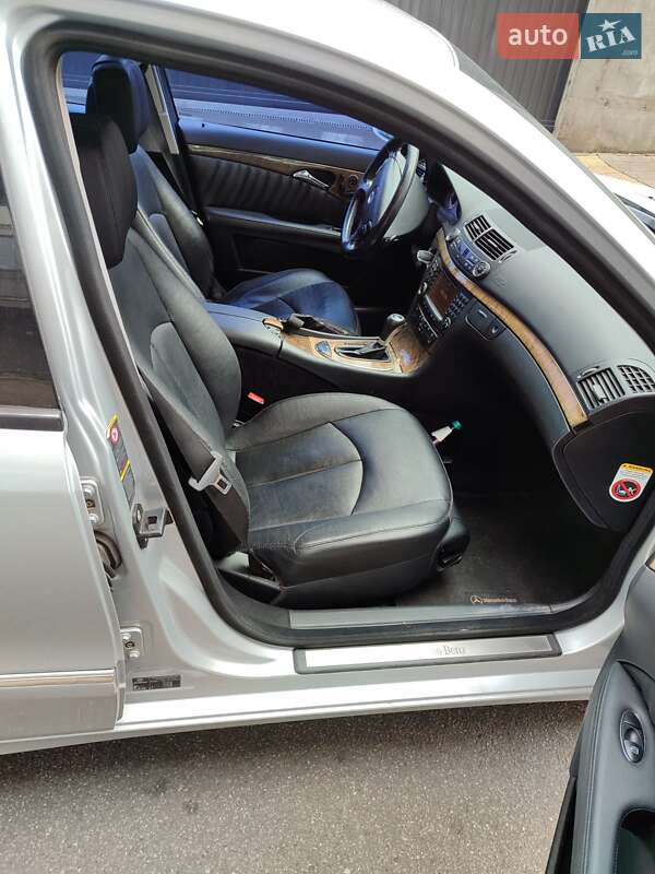 Седан Mercedes-Benz E-Class 2007 в Киеве фото 14 Седан Mercedes-Benz E-Class 2007 в Киеве