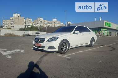 Седан Mercedes-Benz E-Class 2015 в Киеве