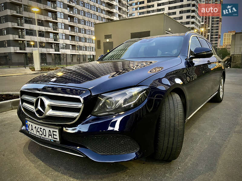 Универсал Mercedes-Benz E-Class 2016 в Киеве