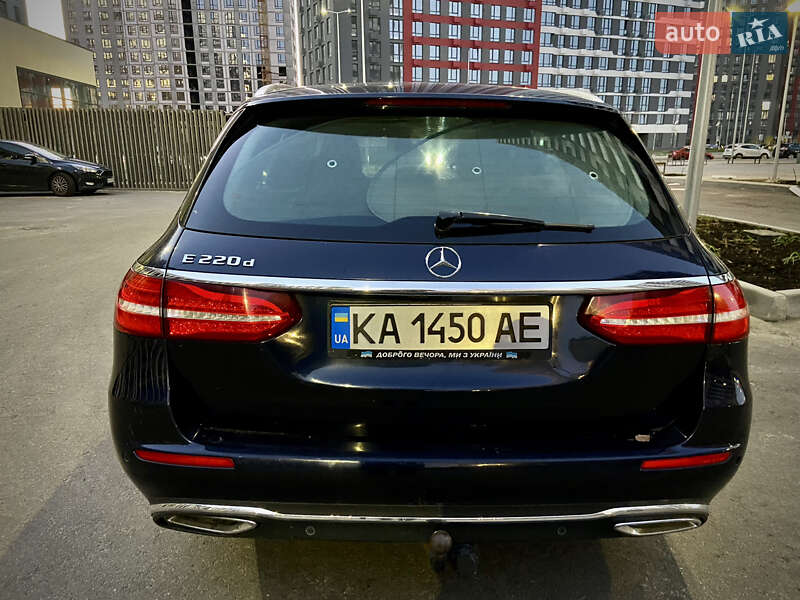 Универсал Mercedes-Benz E-Class 2016 в Киеве
