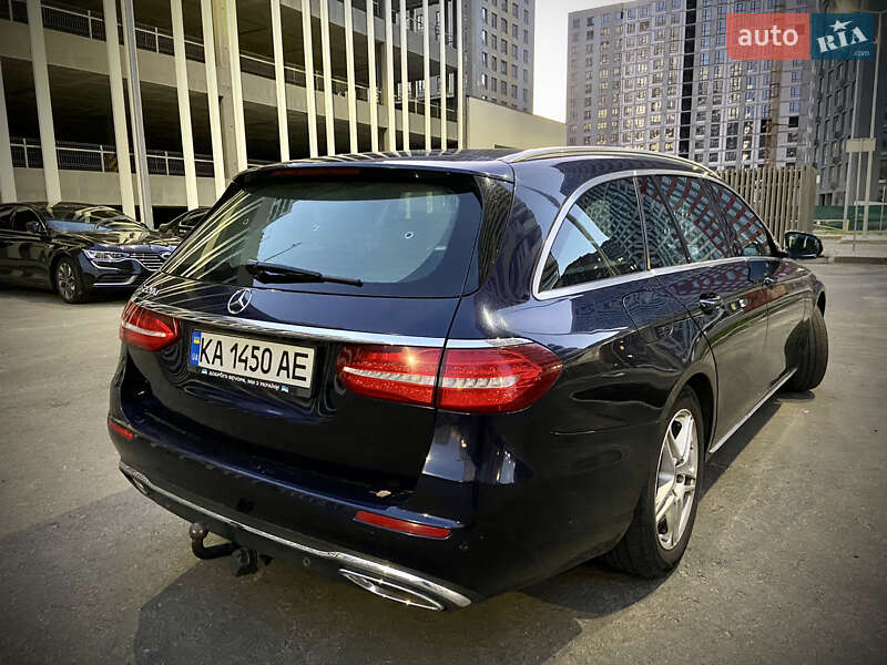 Универсал Mercedes-Benz E-Class 2016 в Киеве