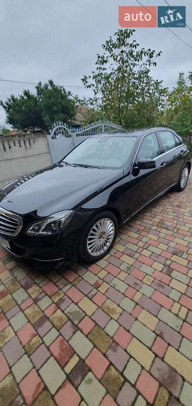 Седан Mercedes-Benz E-Class 2013 в Києві