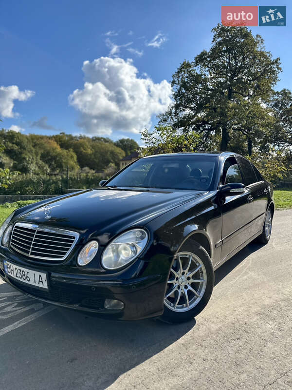 Седан Mercedes-Benz E-Class 2003 в Тернополі