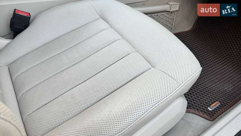 Универсал Mercedes-Benz E-Class 2014 в Звягеле