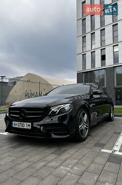 Седан Mercedes-Benz E-Class 2018 в 
