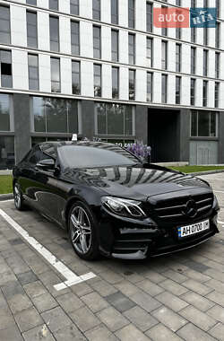 Седан Mercedes-Benz E-Class 2018 в 
