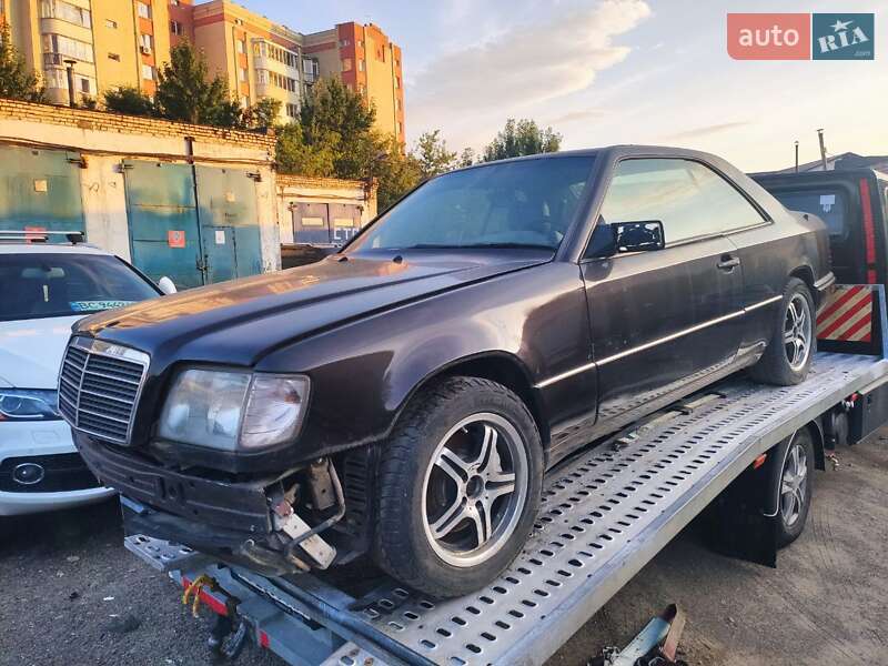 Mercedes-Benz E-Class 1995