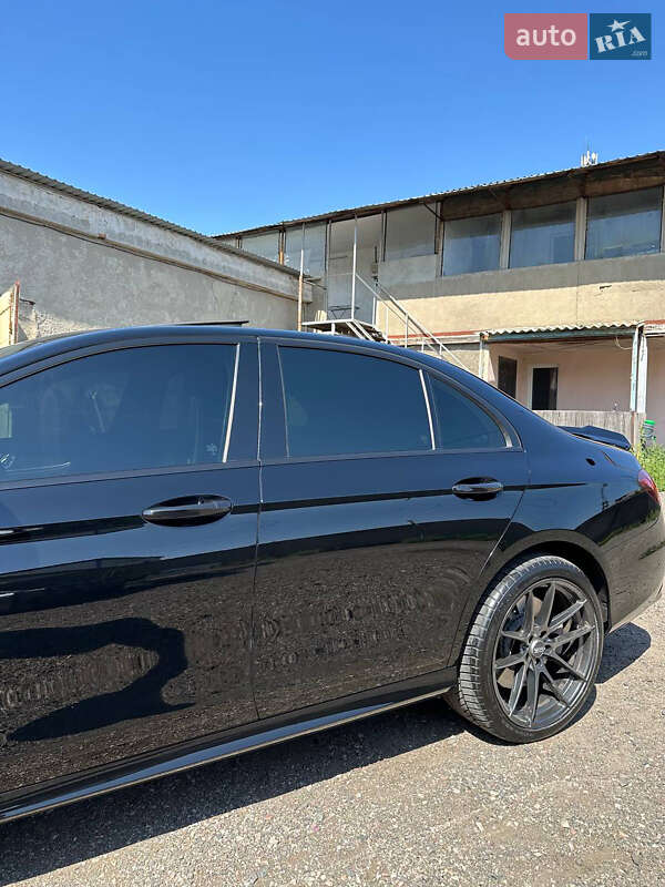 Седан Mercedes-Benz E-Class 2018 в Подольске