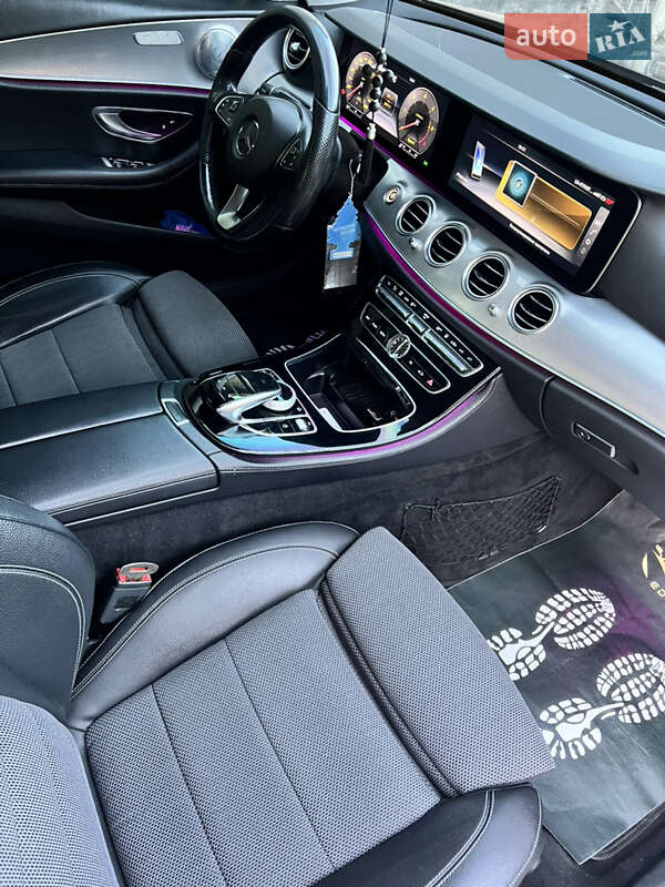 Седан Mercedes-Benz E-Class 2016 в Мукачево